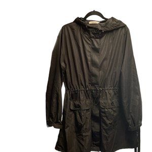 Aibrou Woman’s Black Light Weight Jacket With Hood Size XL